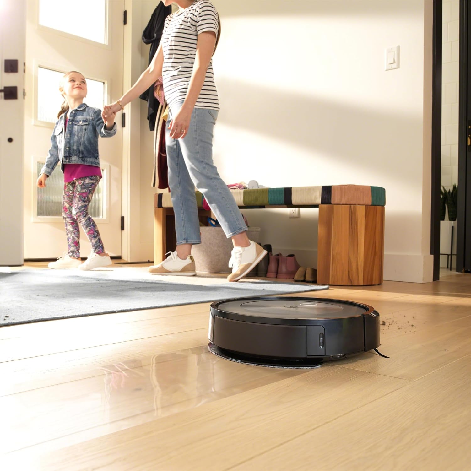 iRobot Roomba Combo j5+ with self-empty base