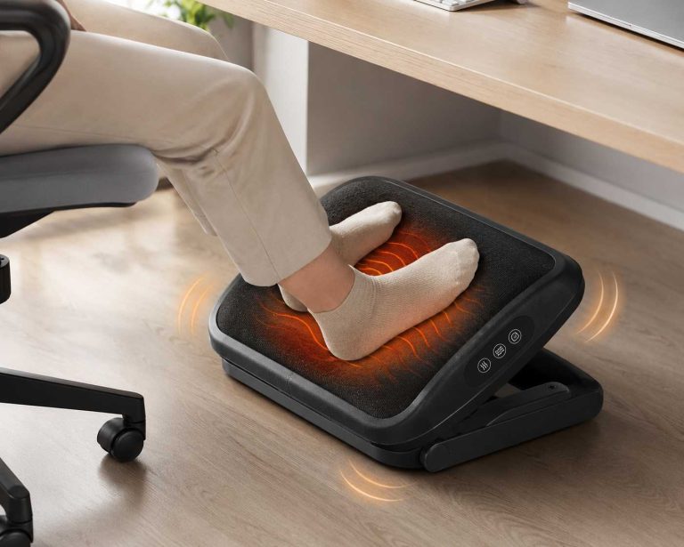 Snailax Vibration Footrest With Heat and Swing Function A Closer Look at This Under-Desk Footrest